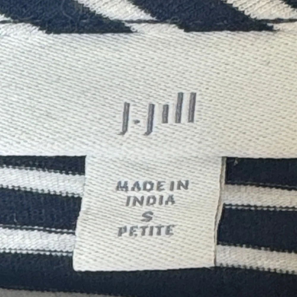 J.Jill Navy Stripe Bell Sleeve Eyelet Top π Small Petite - Picture 2 of 6